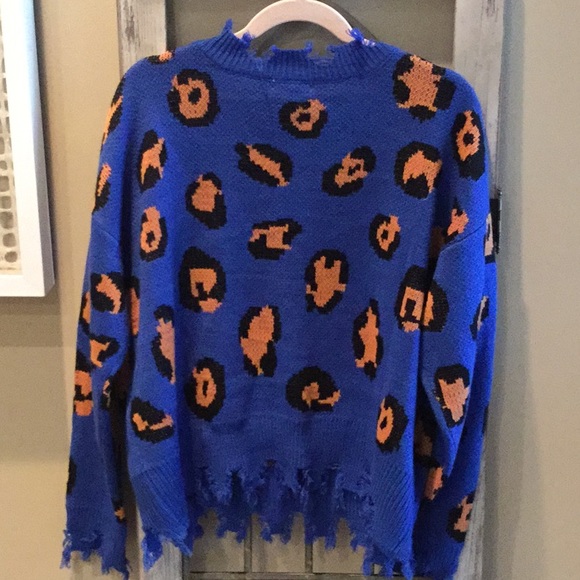 LaMiel Sweater - Picture 4 of 5